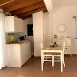 Apartament Heavenly View Yellow