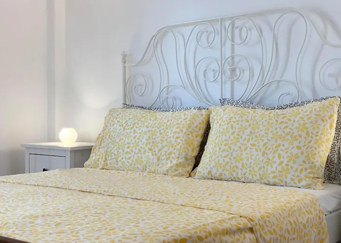 Heavenly View Yellow Lakhion